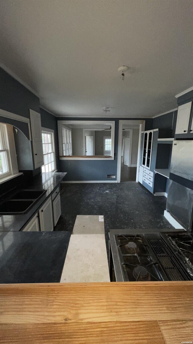 kitchen featuring a sink