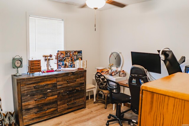 office featuring light wood-style flooring and a ceiling fan