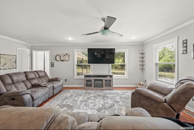 136 Ami Jo Dr, Hot Springs, AR 71913 - living area featuring wood finished floors, crown molding, baseboards, and a ceiling fan