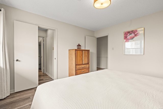 5371 Central Ave Unit 5L, Hot Springs, AR 71913 - bedroom featuring wood finished floors