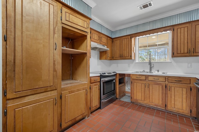 kitchen with electric range, visible vents, under cabinet range hood, a sink, and brick floor