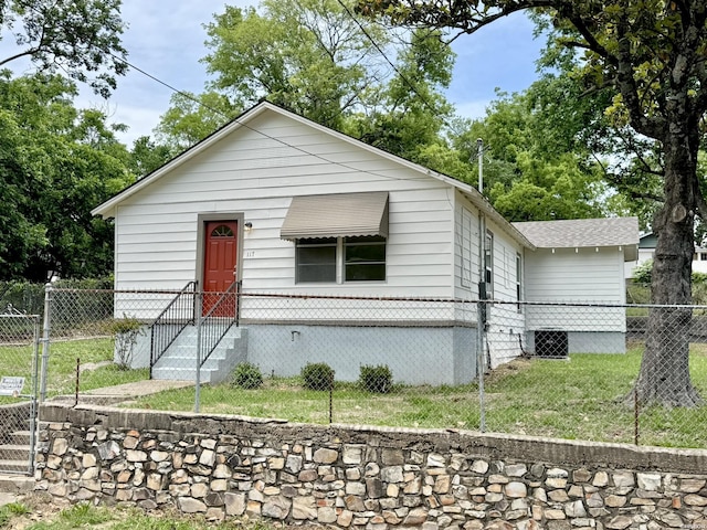 117 Lincoln St, Hot Springs, AR 71901 - photo 1
