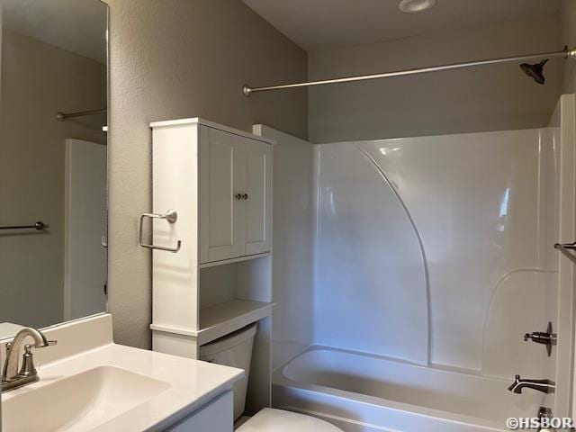 131 Coneflower Ct, Hot Springs, AR 71901 - bathroom featuring shower / washtub combination, vanity, toilet, and a textured wall