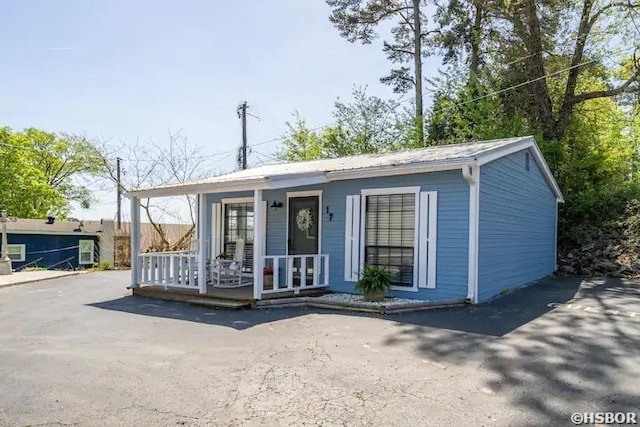 301 Kleinshore Rd Unit 17, Hot Springs, AR 71913 - ranch-style home featuring covered porch