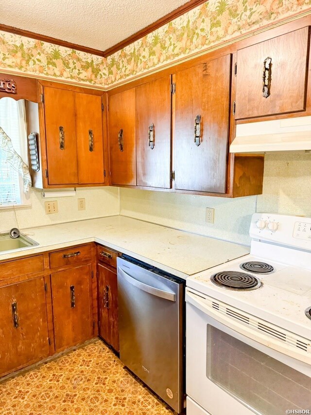 kitchen featuring light countertops, electric range, a textured ceiling, dishwasher, and under cabinet range hood