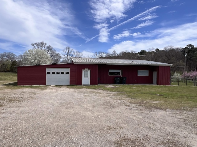 130,133,150 Treasure Isle Road, Hot Springs, AR 71913 - detached garage featuring driveway