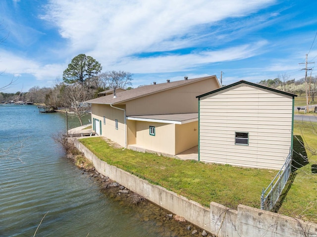 133 Treasure Isle Rd, Hot Springs, AR 71913 - exterior space featuring fence, a water view, and a yard