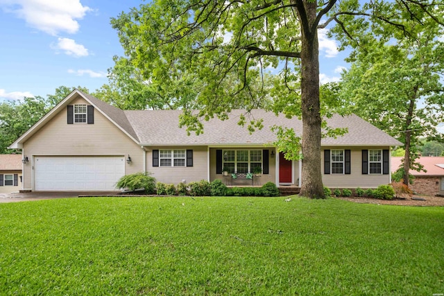 120 Southview Cir, Hot Springs, AR 71913 - view of front facade with a front lawn, a garage, concrete driveway, and a shingled roof