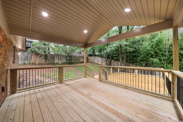 101 Southern Hills Dr, Hot Springs, AR 71913 - wooden deck with a fenced backyard