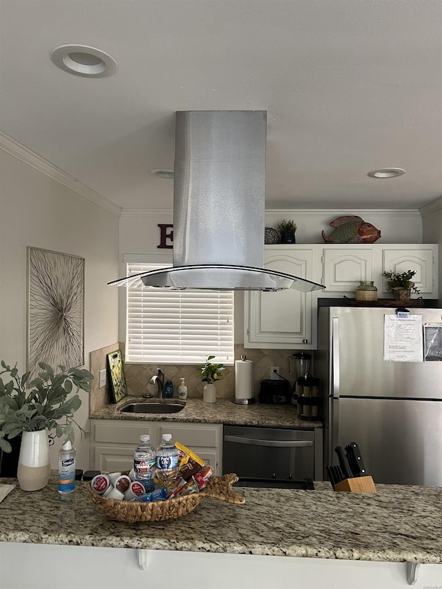 kitchen with island range hood, a sink, white cabinetry, freestanding refrigerator, and dishwasher