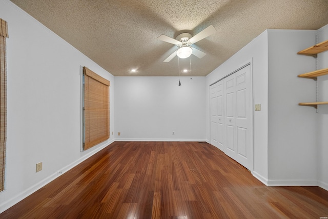 512 Beachview Cir, Hot Springs, AR 71913 - unfurnished bedroom with wood finished floors, a textured ceiling, ceiling fan, and recessed lighting
