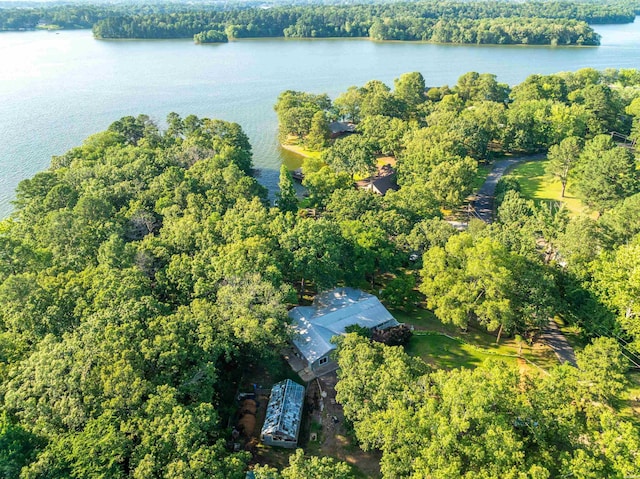 512 Beachview Cir, Hot Springs, AR 71913 - aerial view of property's location with a nearby body of water and a heavily wooded area