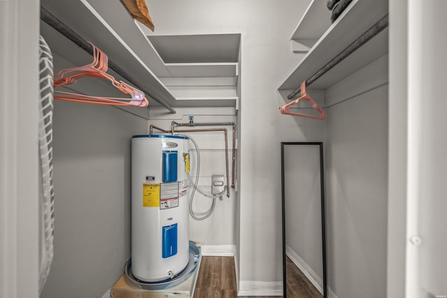 740 Weston Rd Unit 810-B, Hot Springs, AR 71913 - utility room with electric water heater