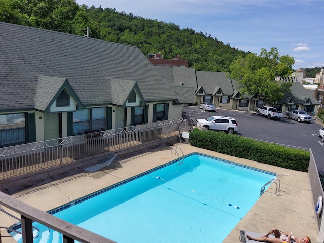 111 Prospect Ave Unit 10, Hot Springs, AR 71901 - view of pool featuring fence, a residential view, and a fenced in pool