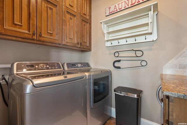 116 Lake Forest Shores Dr, Hot Springs, AR 71913 - washroom with baseboards, cabinet space, and independent washer and dryer