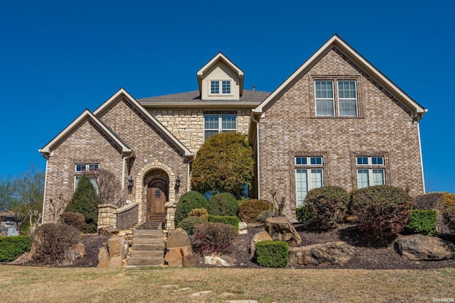 116 Lake Forest Shores Dr, Hot Springs, AR 71913 - view of front facade featuring brick siding and a front yard