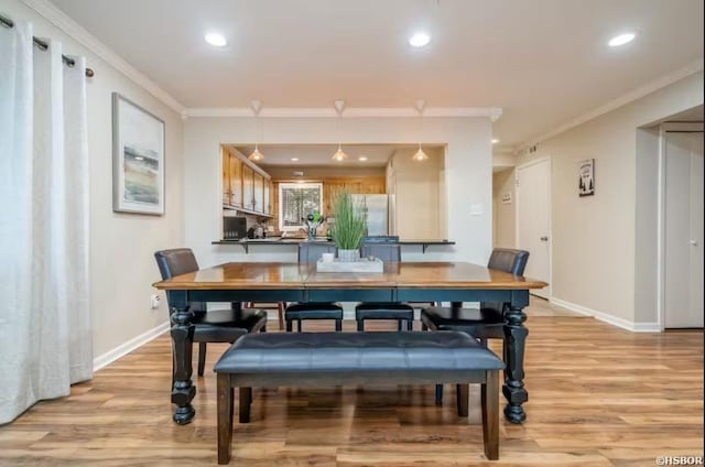 200 Hamilton Oaks Dr Unit J-2, Hot Springs, AR 71913 - dining space featuring recessed lighting, light wood-style flooring, baseboards, and crown molding