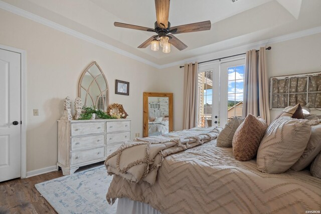 bedroom with access to exterior, dark wood-style floors, crown molding, ceiling fan, and baseboards