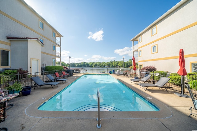 1380 Airport Rd Unit C2, Hot Springs, AR 71913 - community pool featuring fence and a patio
