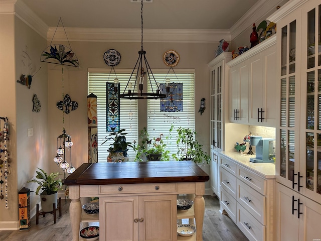 135 Callaway Cir, Hot Springs, AR 71913 - kitchen with wood finished floors, open shelves, a chandelier, butcher block countertops, and crown molding