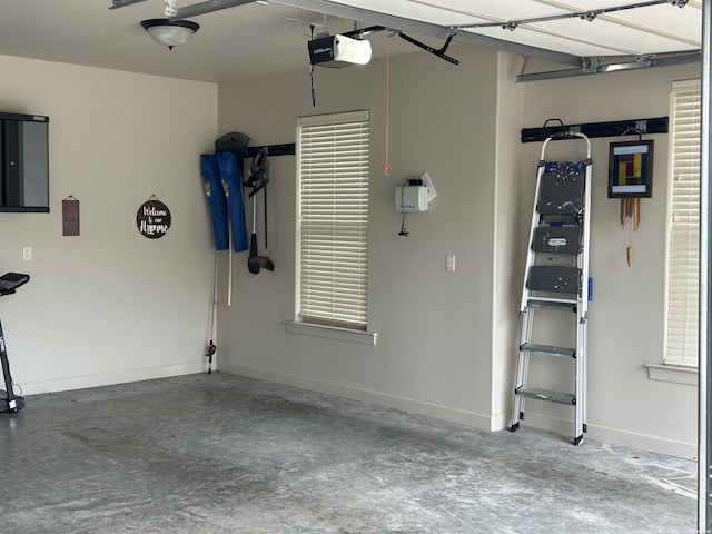 135 Callaway Cir, Hot Springs, AR 71913 - garage with a garage door opener and baseboards