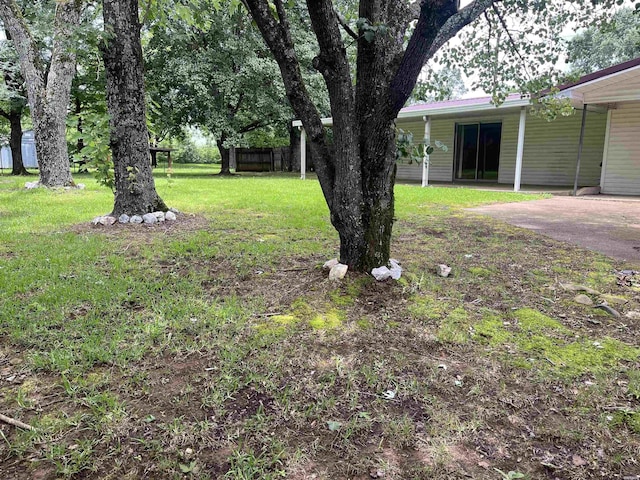 811 N 1st St, Glenwood, AR 71943 - view of green lawn