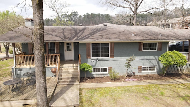189 Bayshore Cv, Hot Springs, AR 71913 - ranch-style home featuring a front yard, a chimney, and brick siding