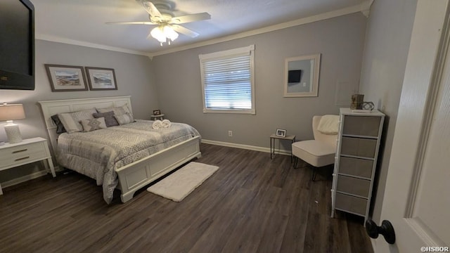 bedroom featuring a ceiling fan, baseboards, ornamental molding, and dark wood-style flooring