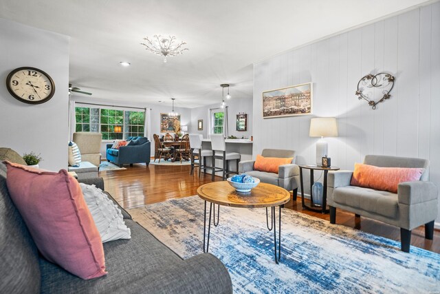206 Shawnee St, Hot Springs, AR 71901 - living room featuring wood finished floors and a ceiling fan