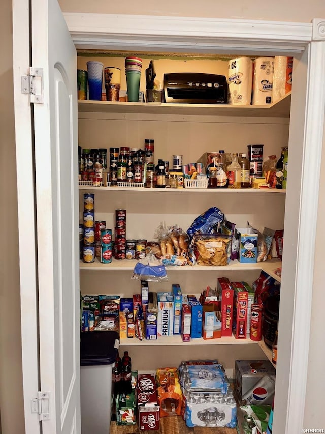 906 Surrey Rd, Hot Springs, AR 71909 - view of storage area