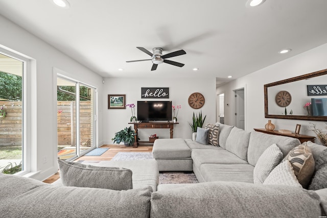 624 Ridgeway St, Hot Springs, AR 71901 - living room with recessed lighting, a ceiling fan, and light wood-type flooring