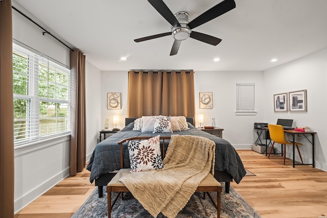 624 Ridgeway St, Hot Springs, AR 71901 - bedroom with recessed lighting, light wood-style flooring, a desk, and a ceiling fan