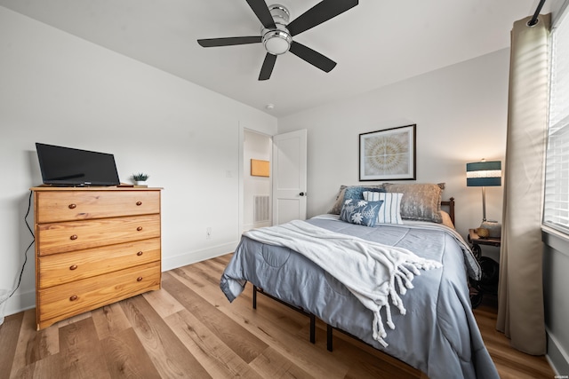 624 Ridgeway St, Hot Springs, AR 71901 - bedroom featuring light wood-type flooring and ceiling fan