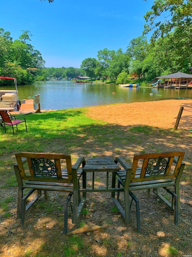 150 Shady Oak Trl, Hot Springs, AR 71913 - view of community with a water view, a lawn, and a boat dock