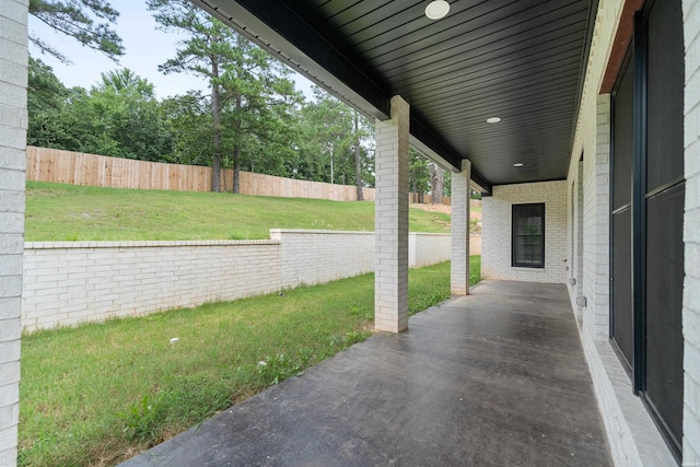 202 Quail Ridge Dr, Hot Springs, AR 71901 - view of patio with an attached carport