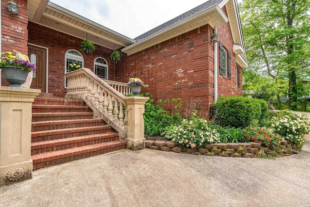 140 Frontier Trl, Hot Springs, AR 71913 - view of exterior entry with brick siding