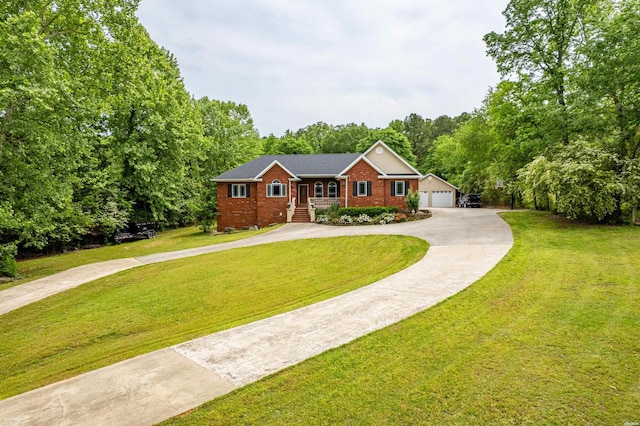 140 Frontier Trl, Hot Springs, AR 71913 - single story home with brick siding, a front lawn, a garage, and driveway