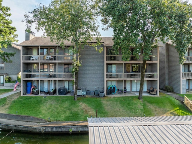 250 Grand Isle Dr Unit 5-A, Hot Springs, AR 71913 - view of building exterior featuring a water view