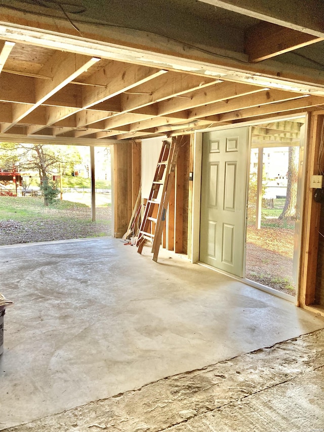 117 Waverly St, Hot Springs, AR 71913 - miscellaneous room featuring a wealth of natural light and concrete flooring