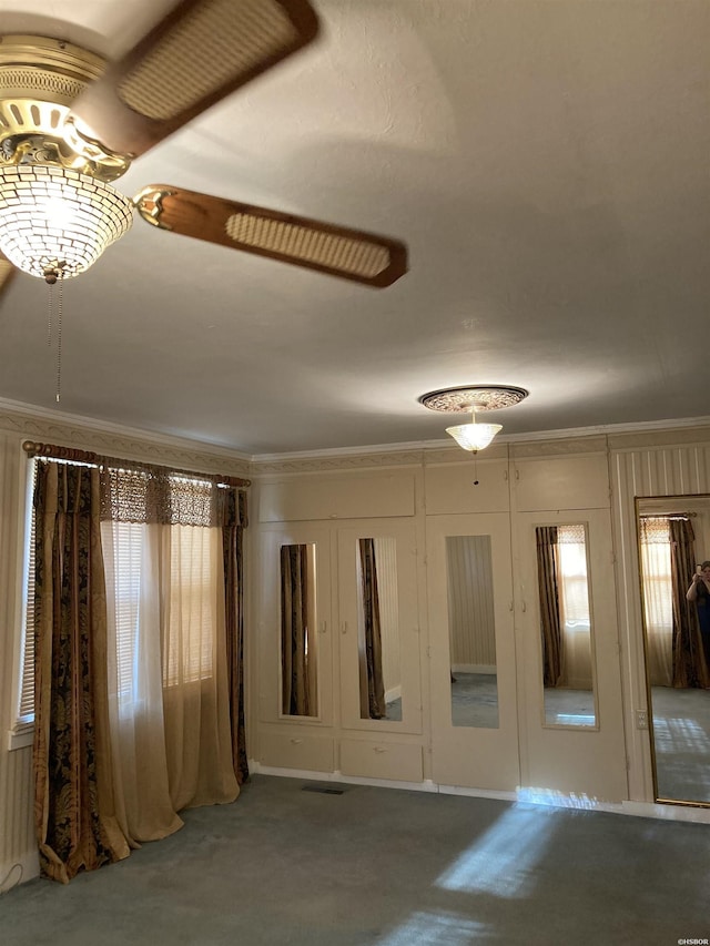 117 Waverly St, Hot Springs, AR 71913 - unfurnished room with ornamental molding, a wealth of natural light, and carpet floors