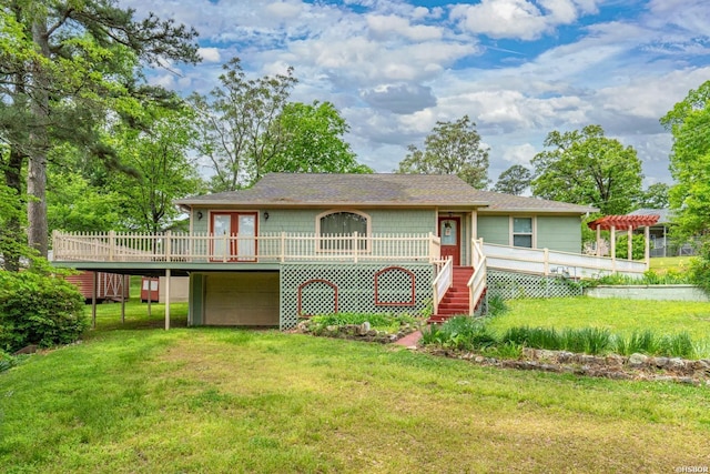 117 Waverly St, Hot Springs, AR 71913 - back of house with a lawn, a wooden deck, a garage, and driveway