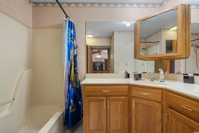 111 Black Oak Ct, Hot Springs, AR 71913 - full bathroom with shower / bath combination with curtain, vanity, a ceiling fan, and wallpapered walls