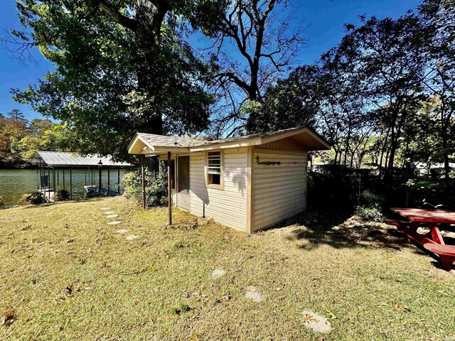 view of outbuilding featuring an outdoor structure