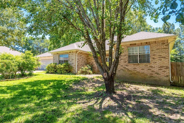 103 Deer View Ct, Hot Springs, AR 71913 - view of front facade with brick siding and a shingled roof