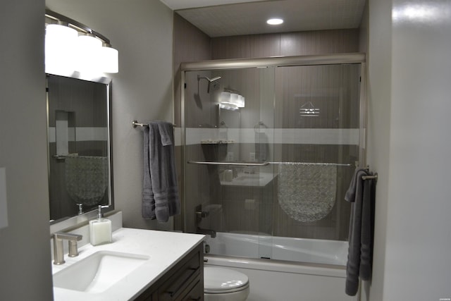 200 Hamilton Oaks Dr Unit J3, Hot Springs, AR 71913 - full bathroom featuring vanity, toilet, and combined bath / shower with glass door