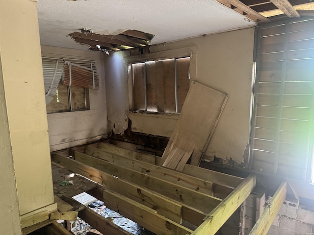 244 Silver St, Hot Springs, AR 71901 - stairs with a textured ceiling