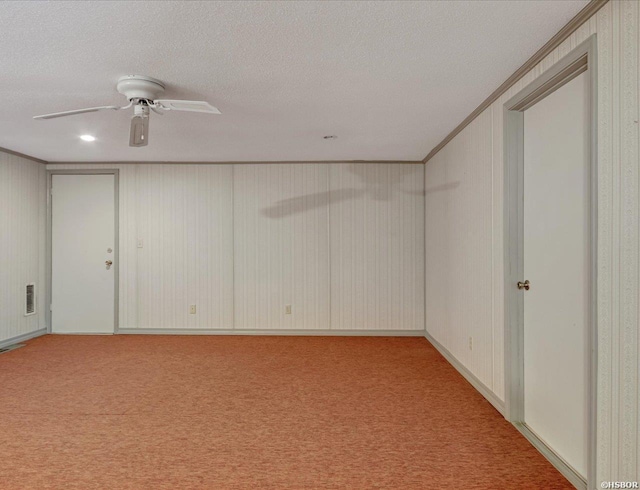 509 Belvedere Dr Unit B4, Hot Springs, AR 71901 - spare room featuring light carpet, a textured ceiling, and ceiling fan