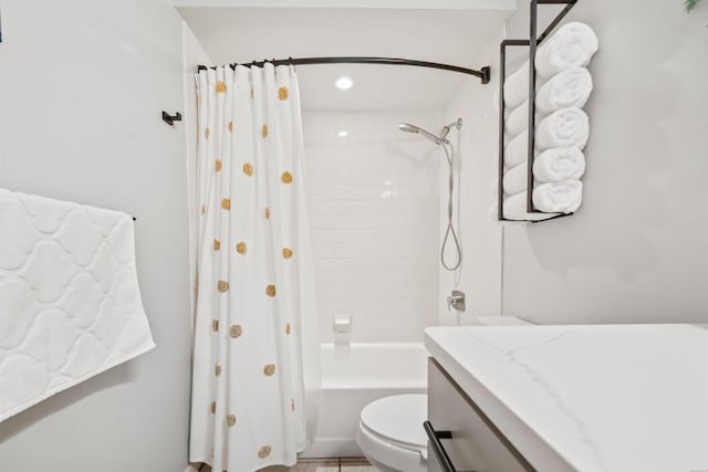 bathroom with toilet and shower / bath combo