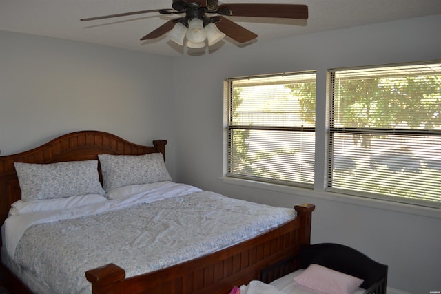 bedroom with a ceiling fan