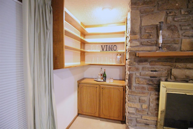 1 Alora Ln, Hot Springs Village, AR 71909 - interior space featuring baseboards and a textured ceiling
